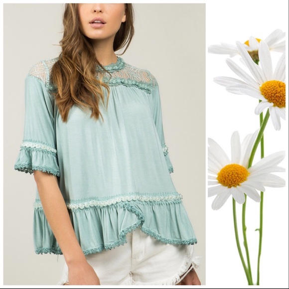 POL Elegant Transformation Pearl Tee - Picture 7 of 9